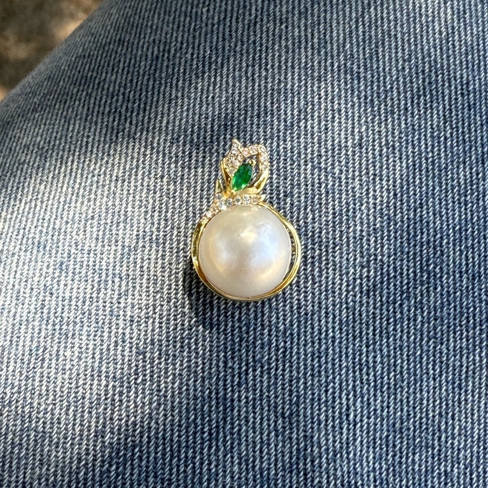Australian White Pearl Silver Pendant